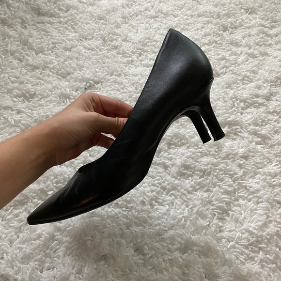 Aerosoles Black kitten heels - Picture 2 of 5